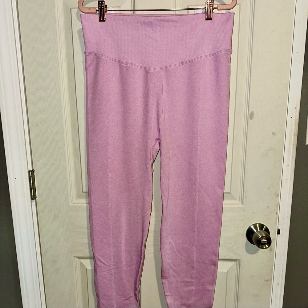 PINK Victoria's Secret Light Pink Leggings-XXL